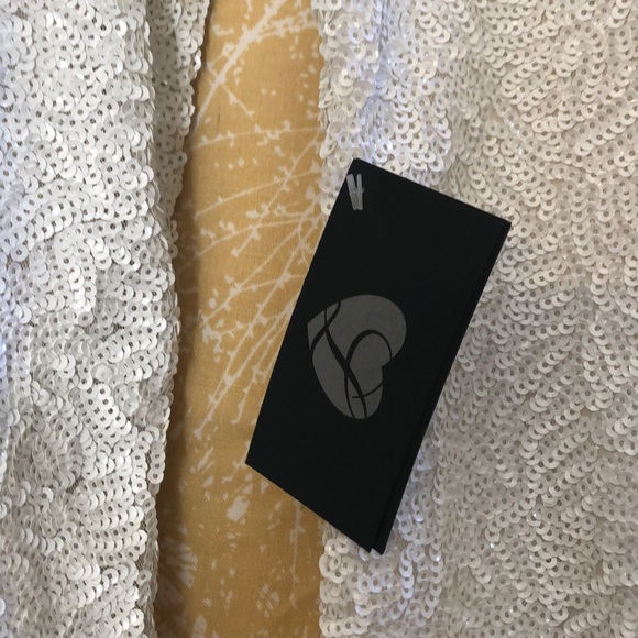 Leiluna Collection white backless mini S - Picture 2 of 5